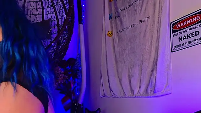 AriaVoss online show from February 8, 10:23 pm