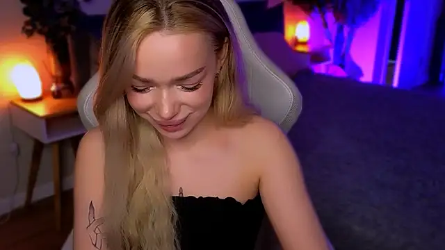 Lily Yin online show from April 13, 5:52 am