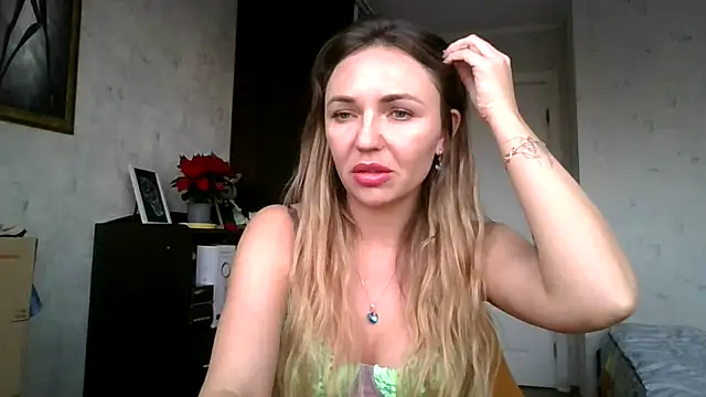 AngelinaLove28 online show from November 25, 8:49 am