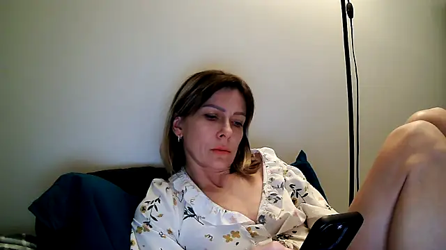 anechka1 online show from March 22, 2:28 am