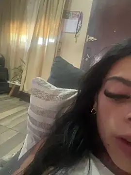 canderodrig777 online show from January 15, 4:57 pm