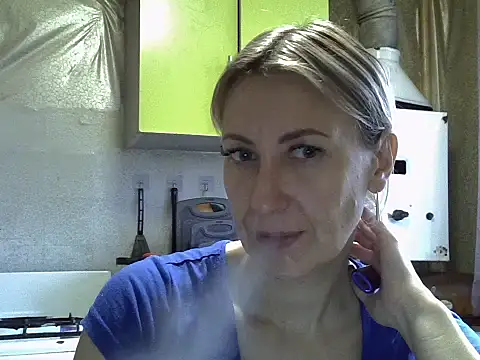 AshleyXHoney online show from September 27, 6:20 am