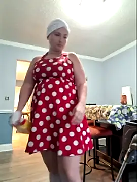 MilfyMrsRobinson online show from June 7, 12:17 am
