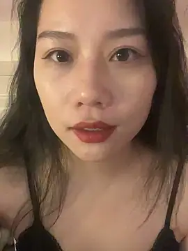 Eliza-E online show from December 16, 2:56 pm