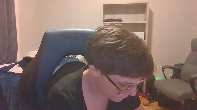 KaliSnow199623 online show from September 12, 5:30 am