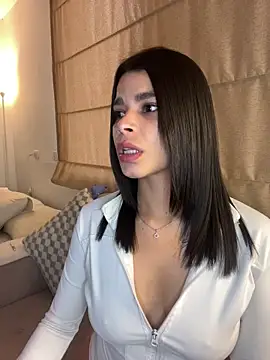 Leah Honey26 online show from April 10, 10:38 pm