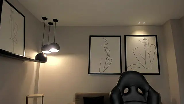 AliceHarper  online show from September 19, 7:13 pm