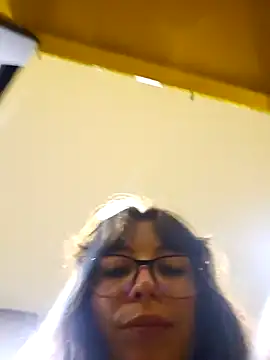 mmm-Virginia online show from April 7, 8:44 pm