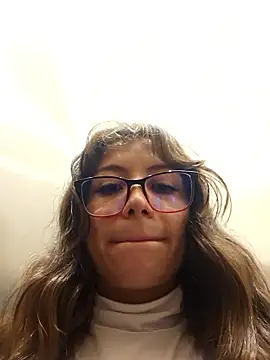 mmm-Virginia online show from April 2, 9:23 pm