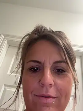 misssWet online show from June 27, 8:37 am