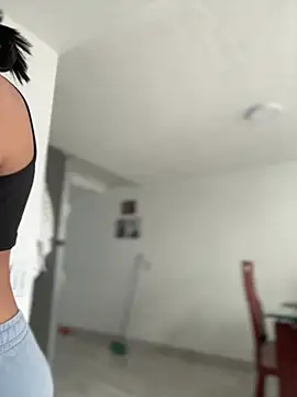 Salome golvert online show from March 13, 7:15 pm