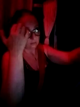 cuplubijoanna online show from April 11, 3:45 am