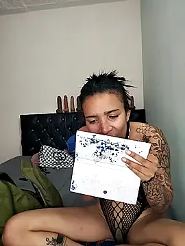 Yaumiko online show from February 27, 3:23 pm