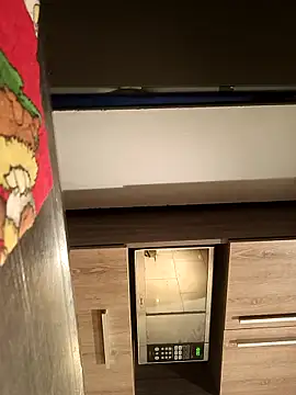 assadiict online show from October 2, 3:00 am