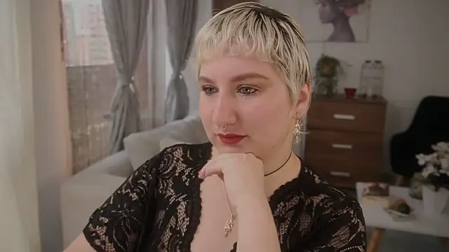 Ximenna Cruz online show from January 16, 12:56 pm