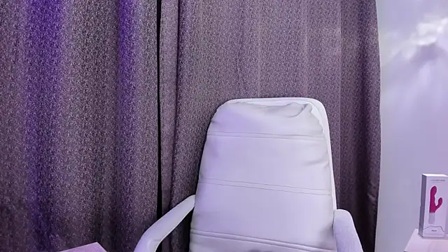 ValentinaaF online show from November 1, 12:09 pm