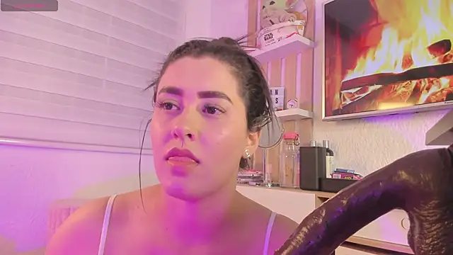 susanjons tcw online show from November 25, 1:52 am