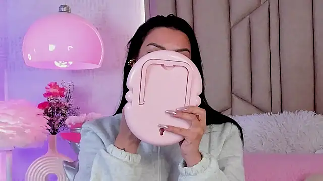 AudreyElla online show from October 9, 5:22 am