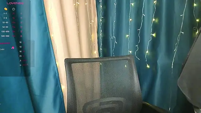 christy memeow online show from April 19, 6:10 pm