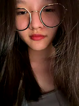 Krixxi22 online show from September 15, 3:31 pm