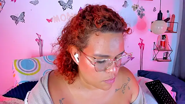 monicabbw  online show from September 30, 12:27 am