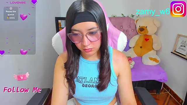 Karla  cute online show from April 7, 5:20 am