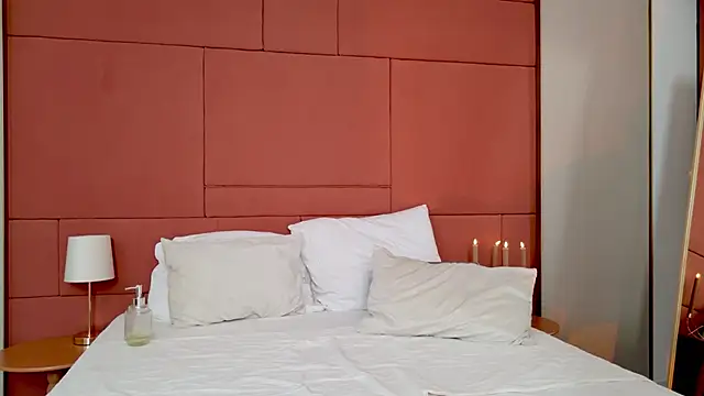 LilouKat online show from April 7, 12:07 pm