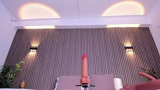 AliceHanz online show from September 23, 4:32 am