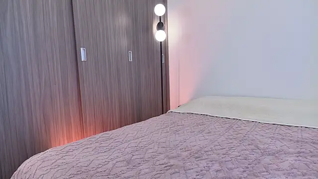 Miarouss3 online show from November 5, 1:49 pm