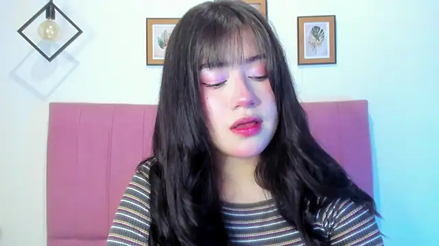 GENNESIS LOVE online show from November 14, 3:28 am