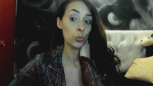 ScarletKings online show from March 8, 1:24 am