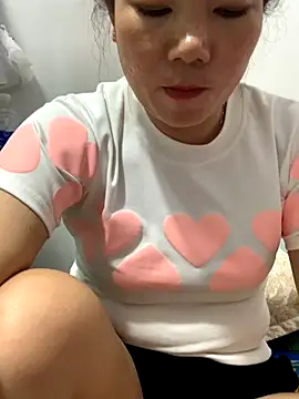 Baby-bigtits online show from October 14, 6:27 am