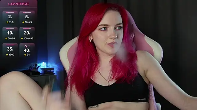 joyhannahh online show from November 9, 5:09 pm