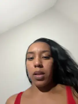 juicyyy323 online show from November 17, 9:21 am