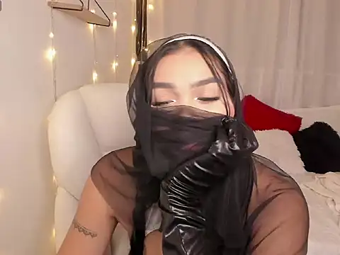 Daisy 20x  online show from October 20, 5:54 am