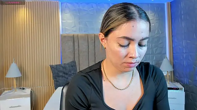 Alessia Taylorr online show from October 3, 3:06 pm