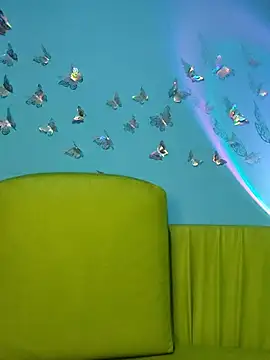 Evelyn pink1 online show from March 13, 2:24 am