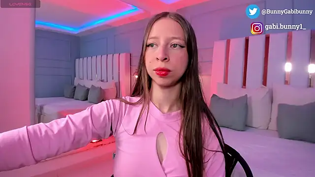 gabi bunny online show from February 5, 5:27 pm