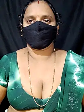 vintage-vibs online show from September 15, 6:48 pm