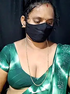 vintage-vibs online show from September 21, 4:49 pm