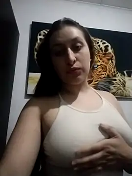 dulccemaria24 online show from October 22, 12:37 am