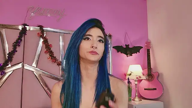 Snapshot of Lunapage chatting on October 20, 8:23 pm Lunapage online show from October 20, 8:23 pm