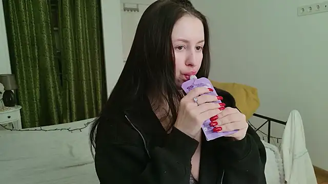 VioletCatt online show from February 4, 10:29 am