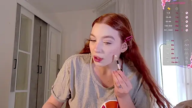 cinnabon girls online show from September 22, 11:58 pm