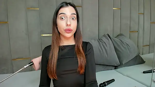 eva lim online show from November 8, 3:39 pm