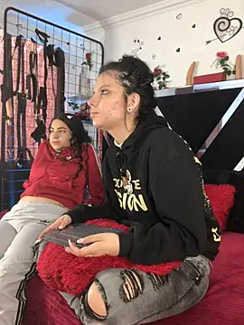 1lovelygirls online show from November 27, 12:30 pm