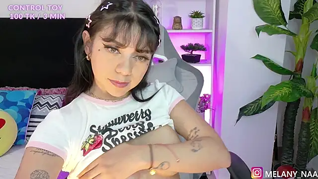 melany naa online show from January 11, 12:37 am