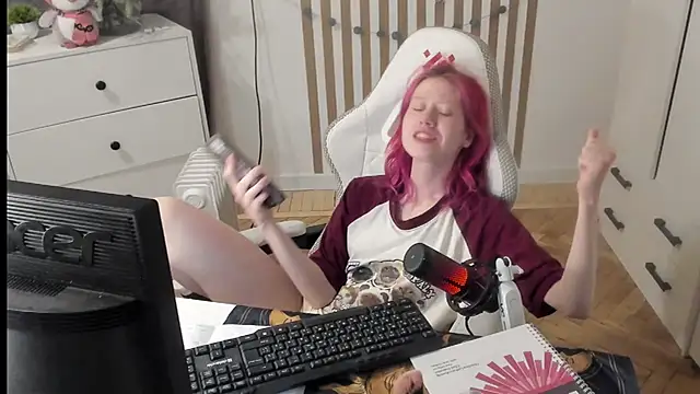 Silly  Milly online show from February 9, 5:15 pm