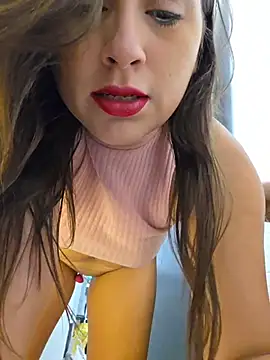 Snapshot of GatitaXD27 chatting on October 23, 9:59 am GatitaXD27 online show from October 23, 9:59 am