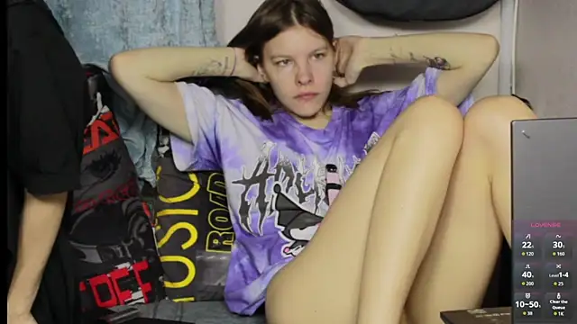 Kamala Adele online show from November 6, 8:26 pm